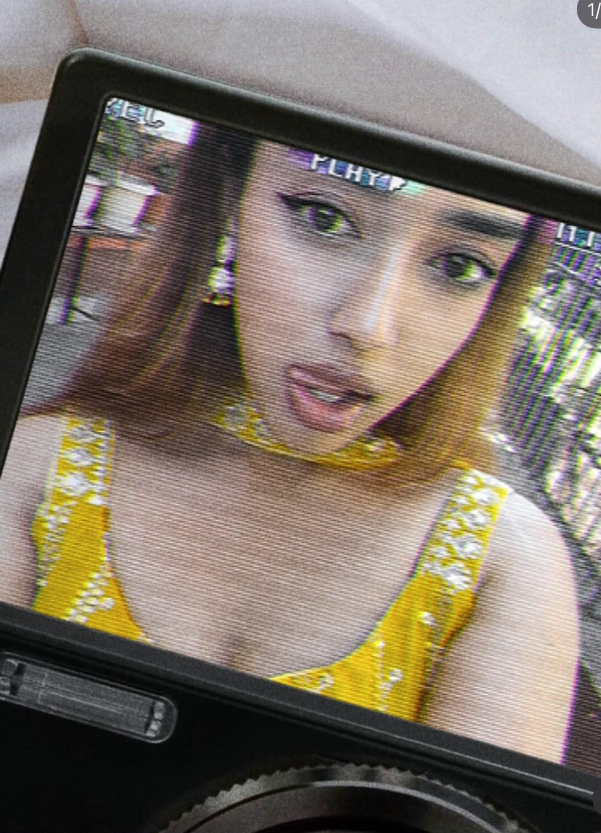 Photo selection frame 9
